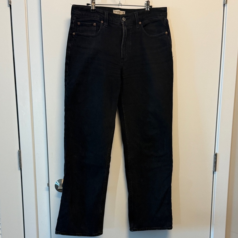 Abercrombie & Fitch Black Low Rise Jeans Size 6 / 28